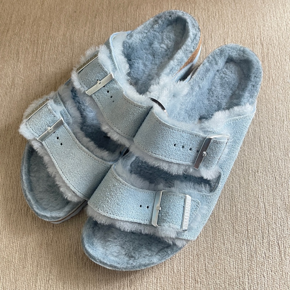 Birkenstock Arizona Genuine Shearling lined slide sandal